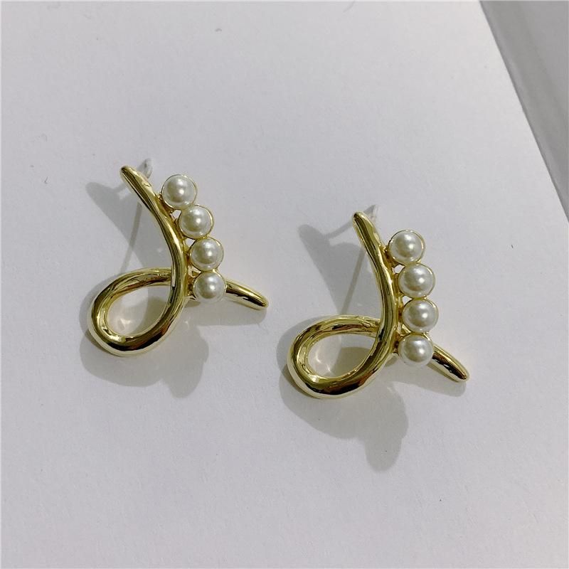 Korea Dongdaemun Retro Metall Kreuz Perle Design Gefühl Ohrringe Kalt Ins Wind Ohr Stecker Flut
