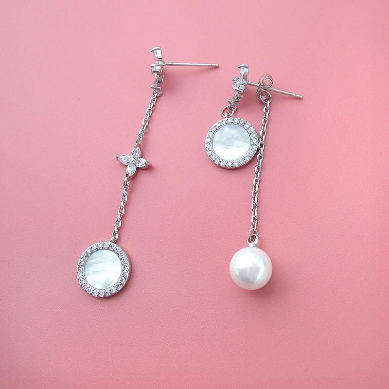 Fashion Mother-of-pearl Pearl Fashion Light Luxury Earrings