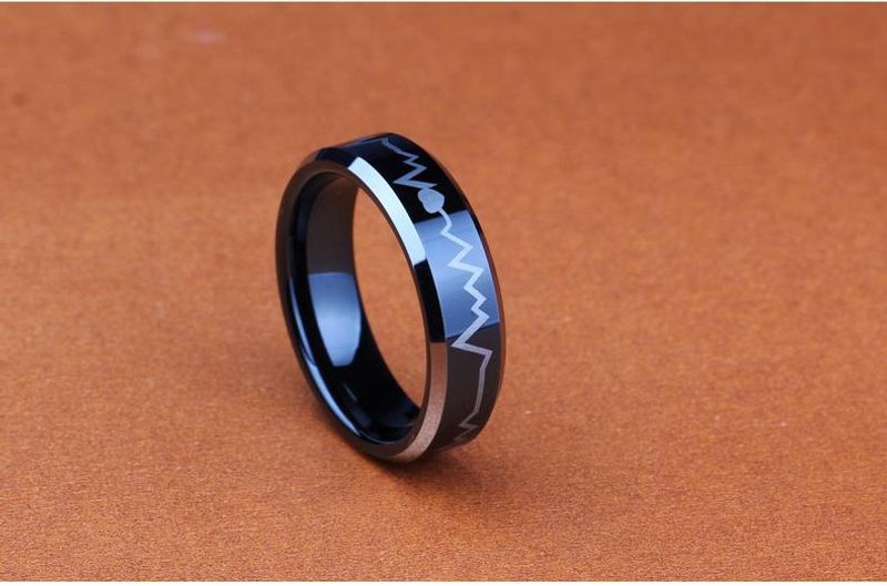 Europa, Amerika, Japan Und Südkorea Mode Paar Ring Aristokrat Schwarz Und Elegant Doppel-hypotenuse Herzschlag Ring Fabrik Direkt Verkauf Gute Waren