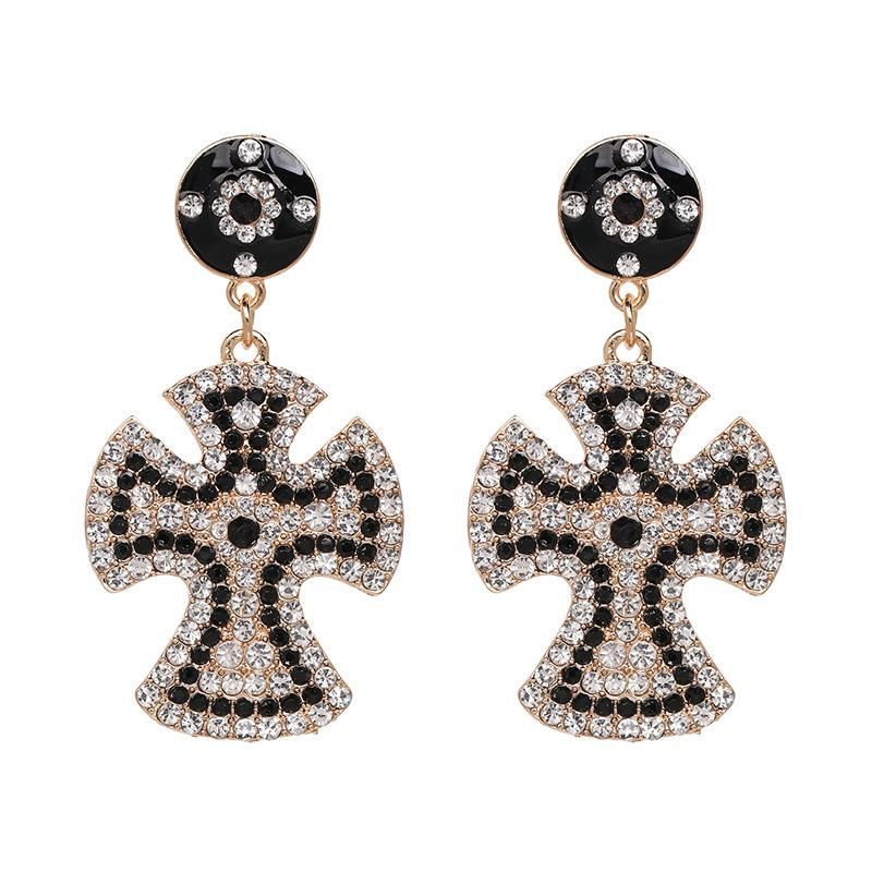 Jujia New Cross Boucles D'oreilles Alliage Diamant-intégré Matériel Boucles D'oreilles Croix-frontière E-commerce Hot-vente Ornement 51461