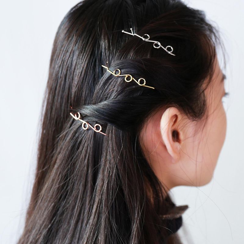 Mode Simple Coréenne Style Polyvalent Tête Accessoires Faits À La Main Symbole Simple Cheveux Clip Bar En Forme De Clip Cheveux Accessoires