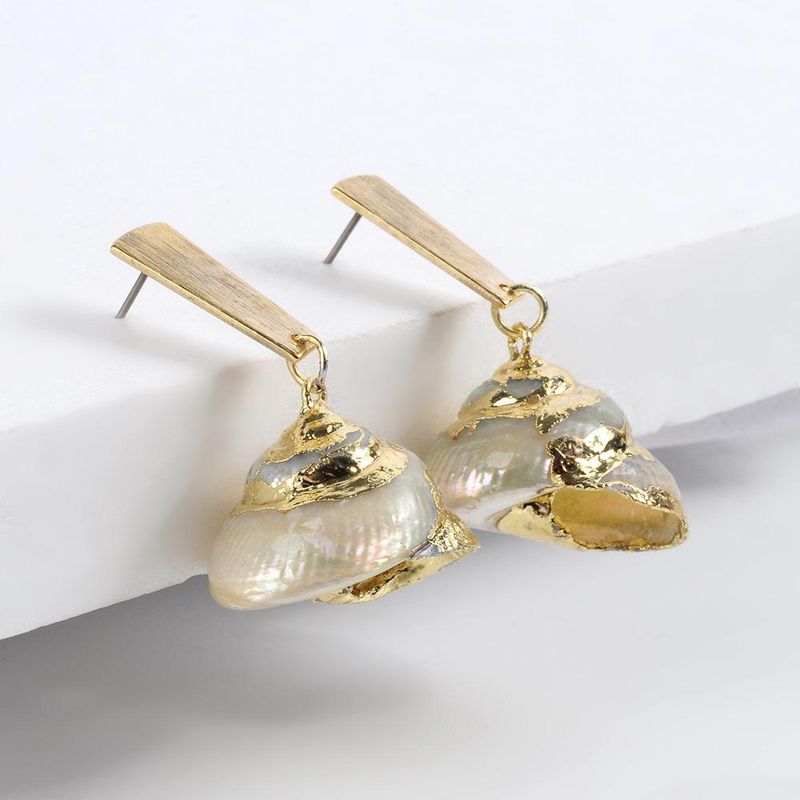 Womens Conch Fashion Trend Geometric Holiday Style  Shell Ruo Long Jewelry Earrings Nhll120561