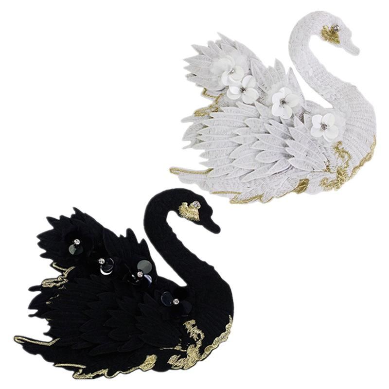 Grande Fleur Perles Noir Et Blanc Cygne Brodé Tissu Autocollants Vêtements Accessoires Décoratifs De Mode Autocollant Patch Broderie Diy