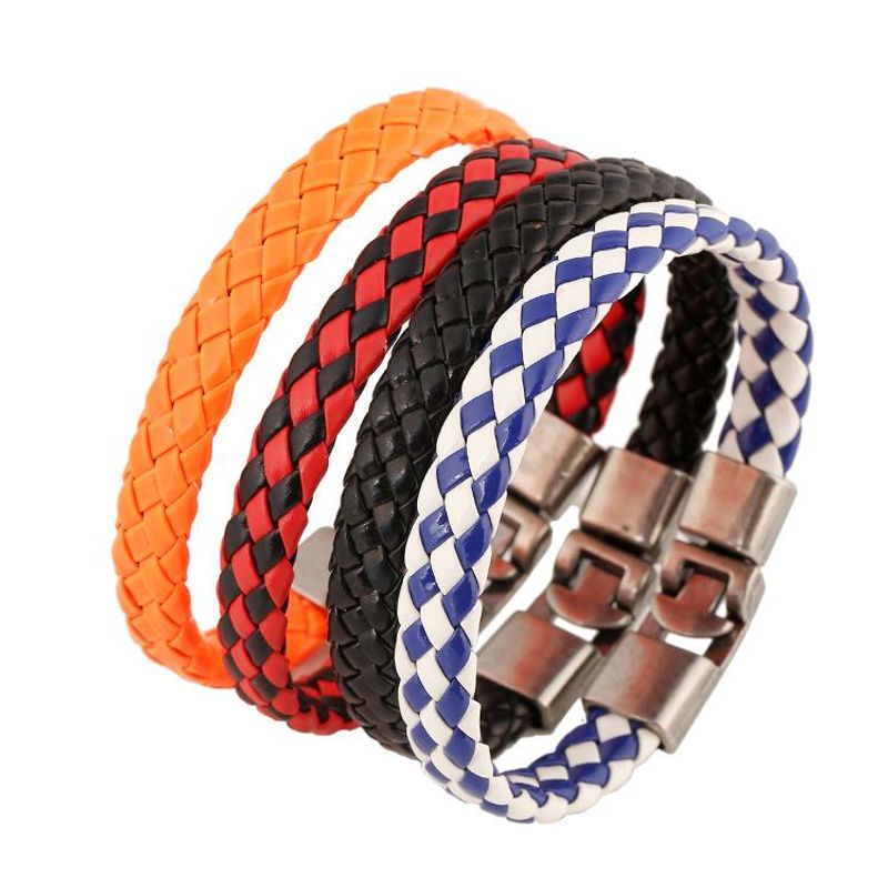 Punk Factory Großhandel Versorgung Einfache Gewebte Leder Armbänder Mode Kleine Frische Farbe Schnalle Armband Schmuck
