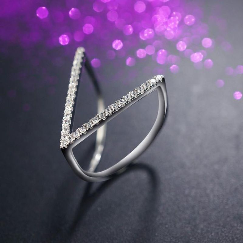 Fashion V-shaped Zircon Ring Nhlj130004