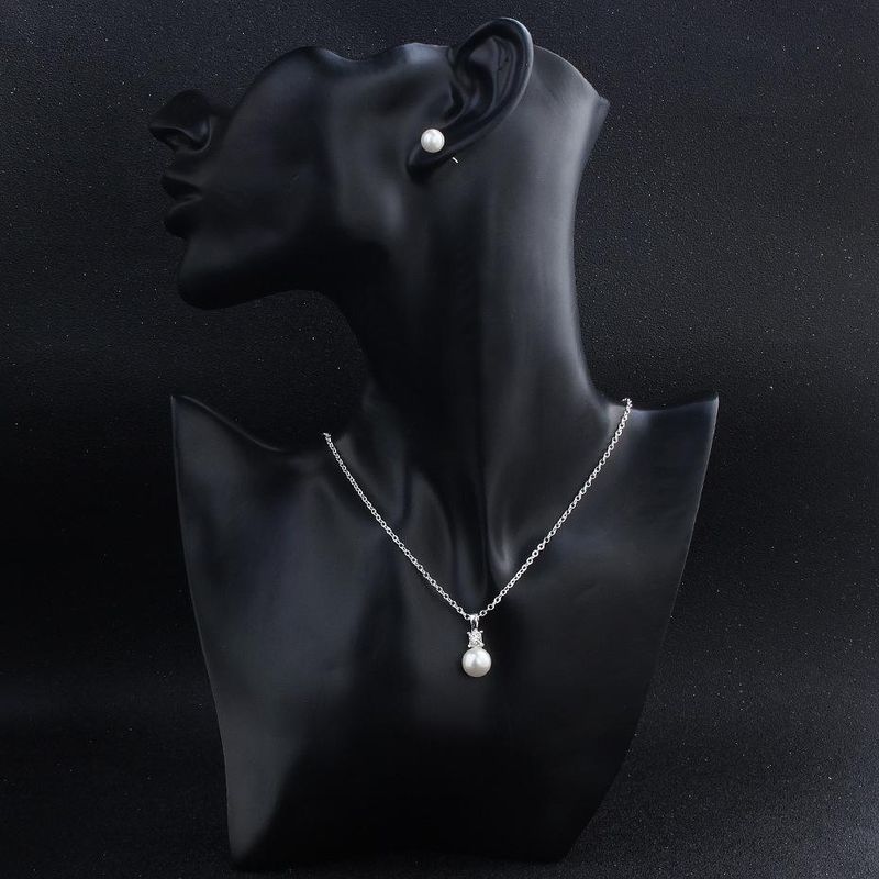 Neuer Exquisiter Perlen Anzug Silber Galvani Sierte O-kette Streifen Perlen Anhänger Tägliche Halskette Ohrring Set