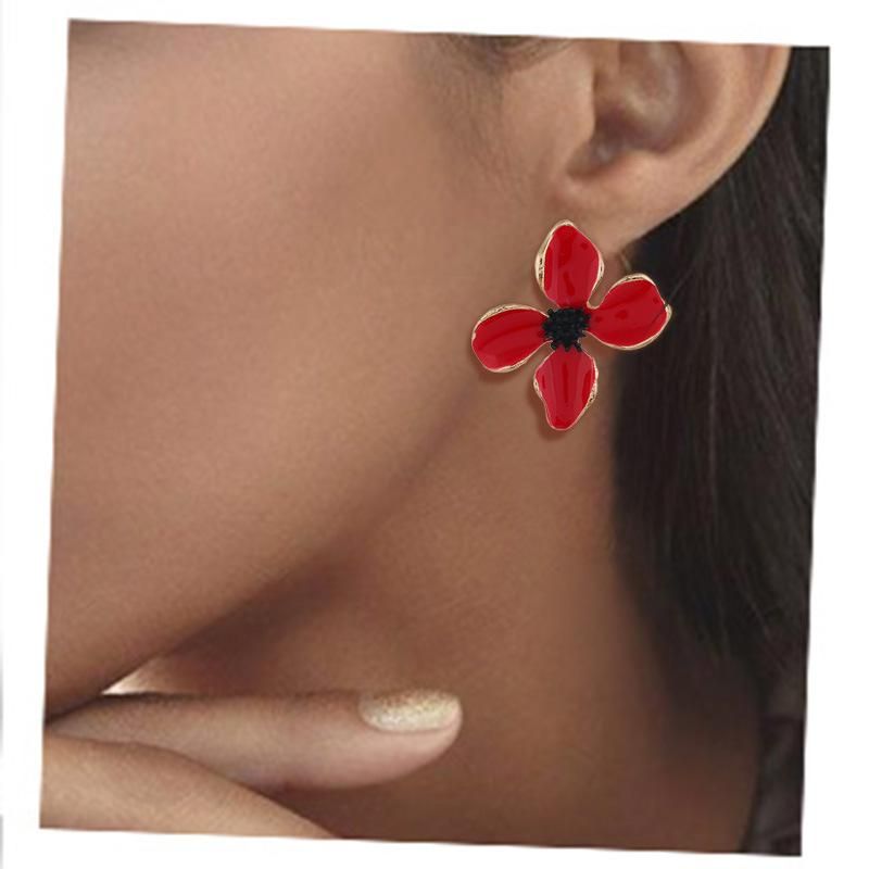 Simple And Stylish Personality Flower Earrings Nhkq135876