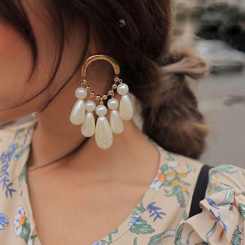 Fashion Oval Drop-shaped Beads White Earrings Nhnt138220
