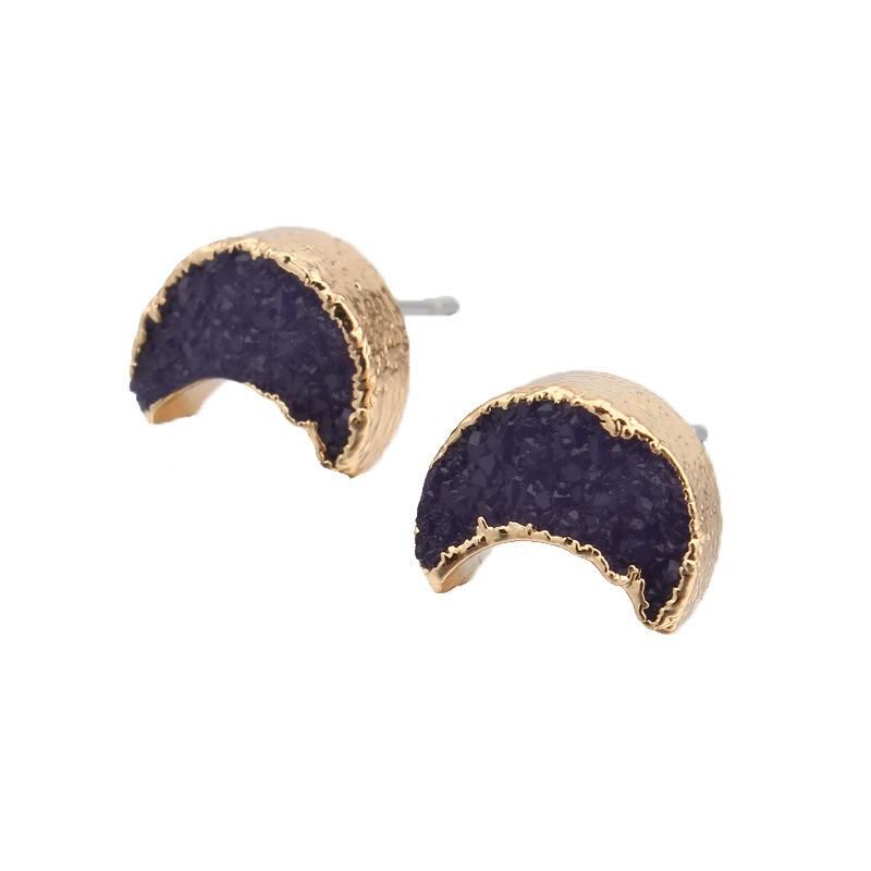 Moon-shaped Resin Earrings Nhgo131119