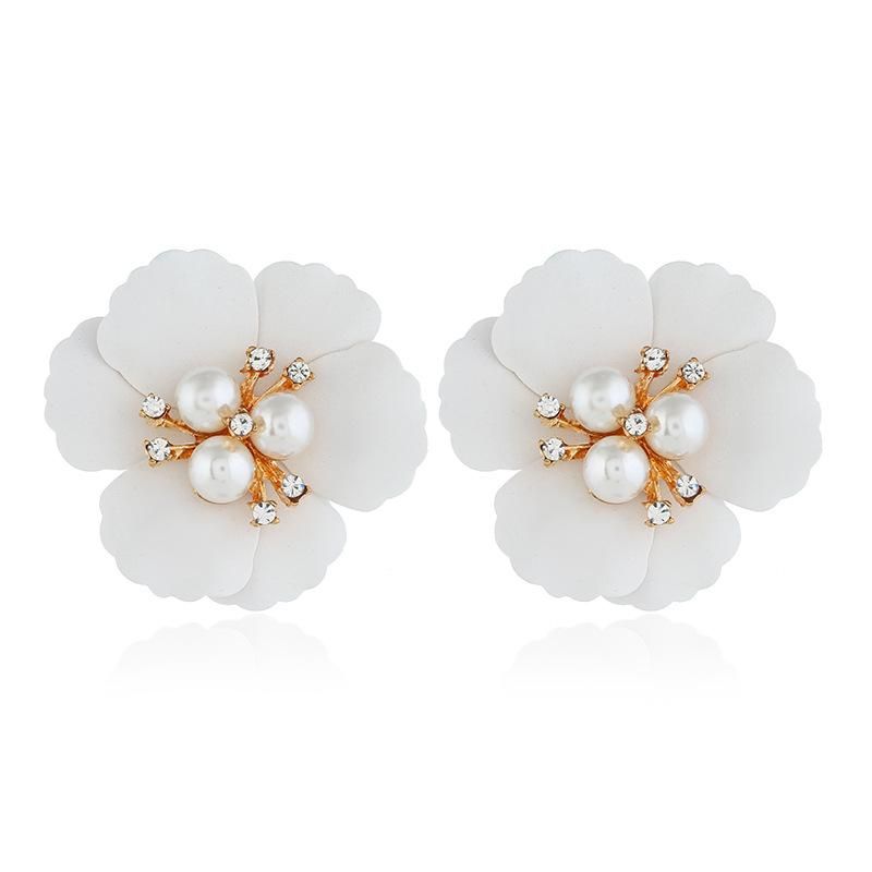 Vintage Flowers Simple Wild Beads Alloy Earrings Nhva131691