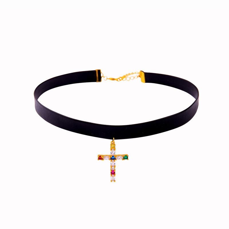 Coréen Style De Mode Collier Croix Zircon Avec Diamant Choker Collier Femme Court Personnalisé Clavicule Chaîne De Mode Mx0032