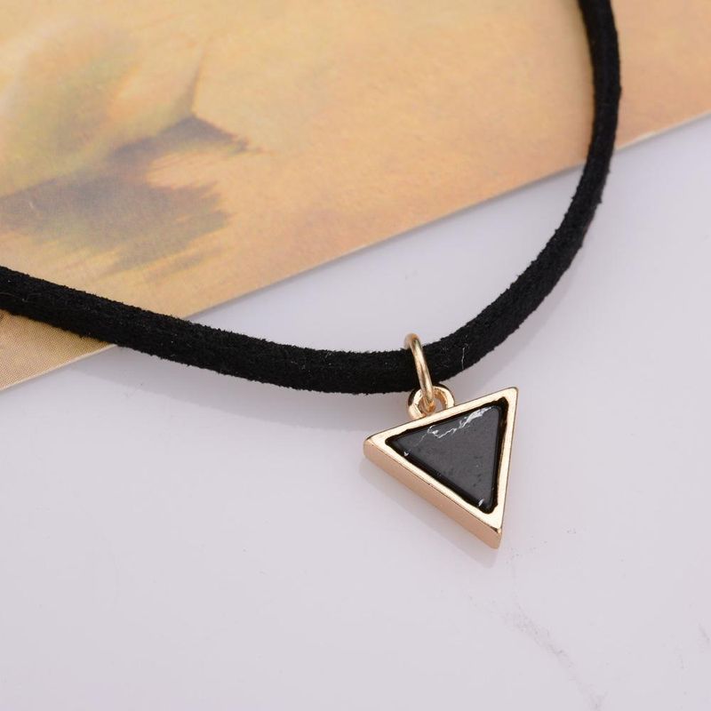 2017  Personnalisé Punk Velours Bande Collier Rue Mode De Prise De Vue Simple Motif Pierre Songhua Pendentif Clavicule Chaîne