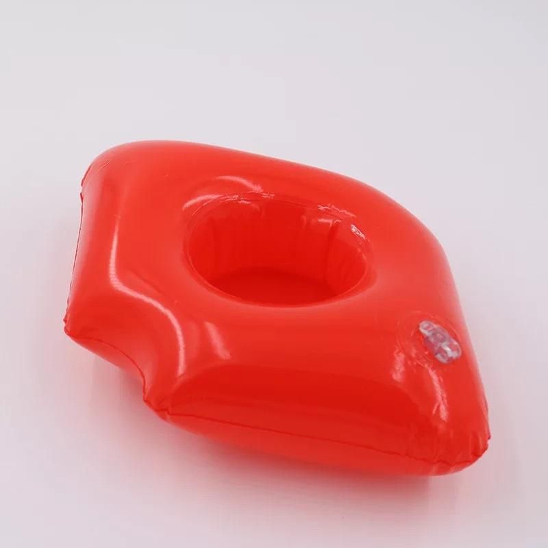 Sleek Minimalist Red Lips Cup Holder Nhww142486