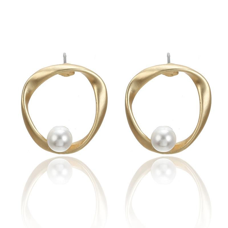 Koreanisches Temperament Einfache Metall Ohrringe Im Ins-stil Persönlichkeit Unregelmäßige Runde Perlen Ohrringe Frauen All-match