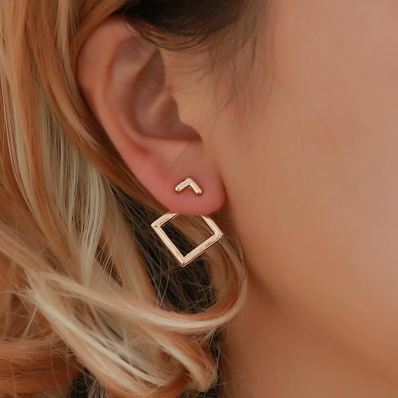 Japanische Und Koreanische Hot Sale Jewelry Mode Persönlichkeit All-match-ohrringe Minimalist Ische Geometrische Hohle Rautenförmige Quadratische Ohrringe Ohrringe Großhandel
