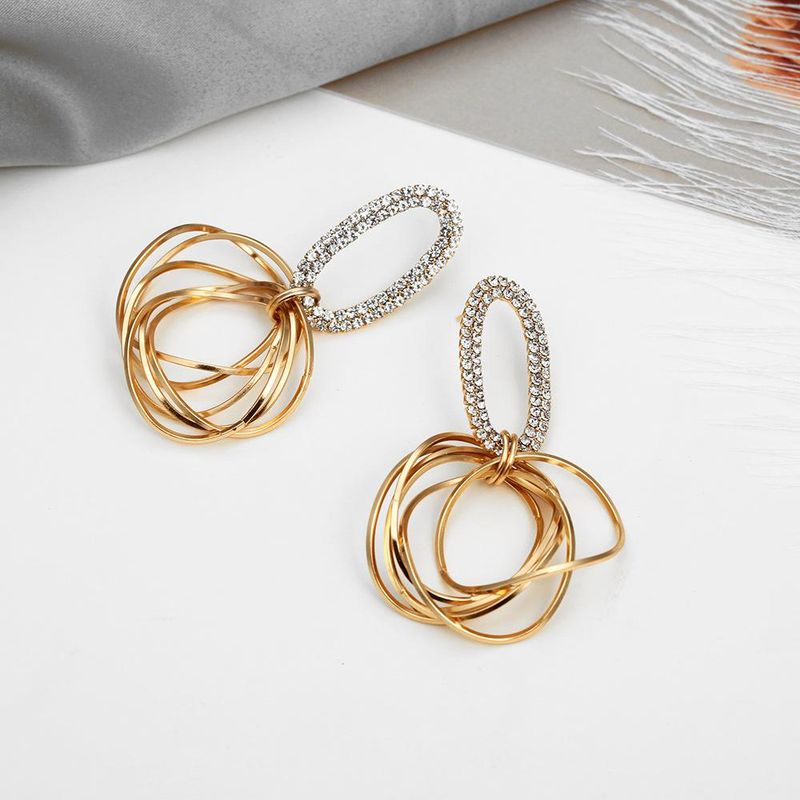 Koreanische Geometrische Design Ohrringe Hohle Ovale Strass Ring Metall Unregelmäßige Runde Ohrringe Mode All-match-ohrringe