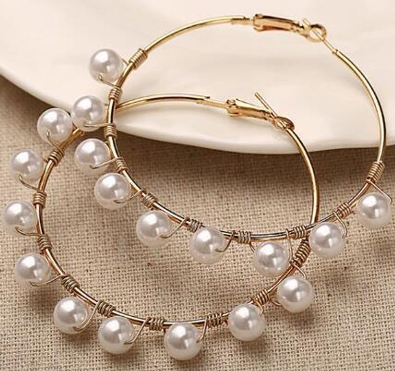 Europäische Und Amerikanische Grenz Überschreitende Neue 9 Perlen Umwickelte Ohrringe Perlen Serie Temperament Persönlichkeit Perlen Große Kreis Ohrringe