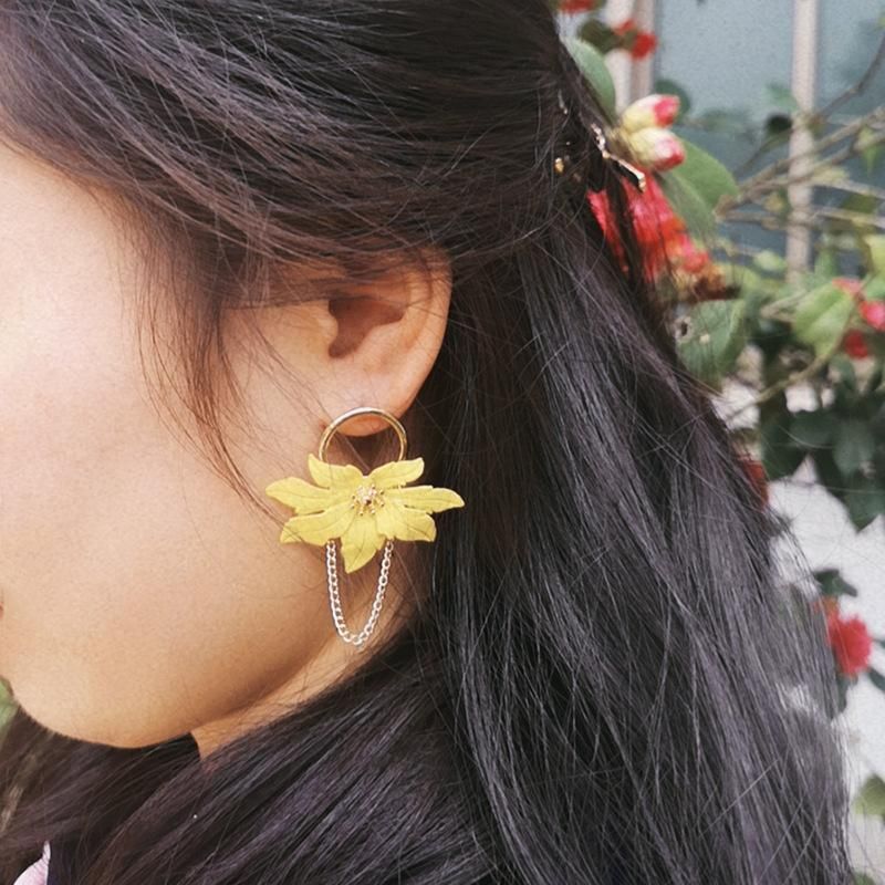 Fashion Wild Leaves Tassel Face Slim Earrings Nhjj139818