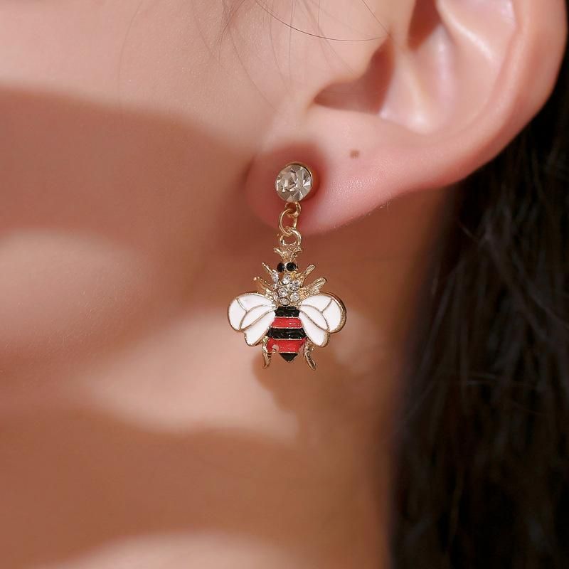Grenz Überschreitende Neue Ohrringe Niedliche Kleine Biene Diamant Ohrringe Weibliche Persönlichkeit Süße Ohrringe Lange Ohrringe Spot Großhandel