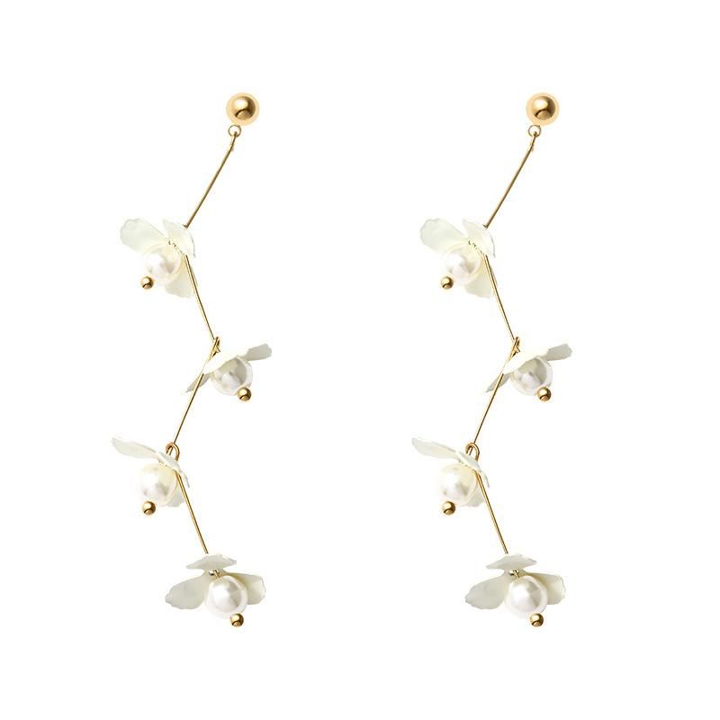 Korean Temperament Long Pearl Flower Alloy Earrings Nhll152602