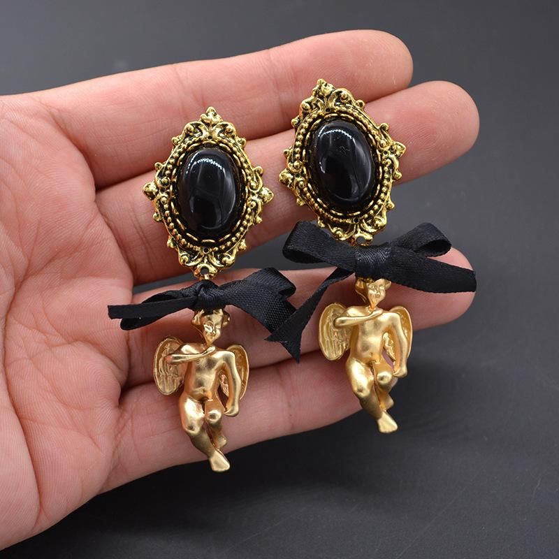 Neuer Barocker Retro Antiker Schmuck Engel Amor Emaille Perle Gold Ohrringe Ohrringe Ohrringe Ohrringe