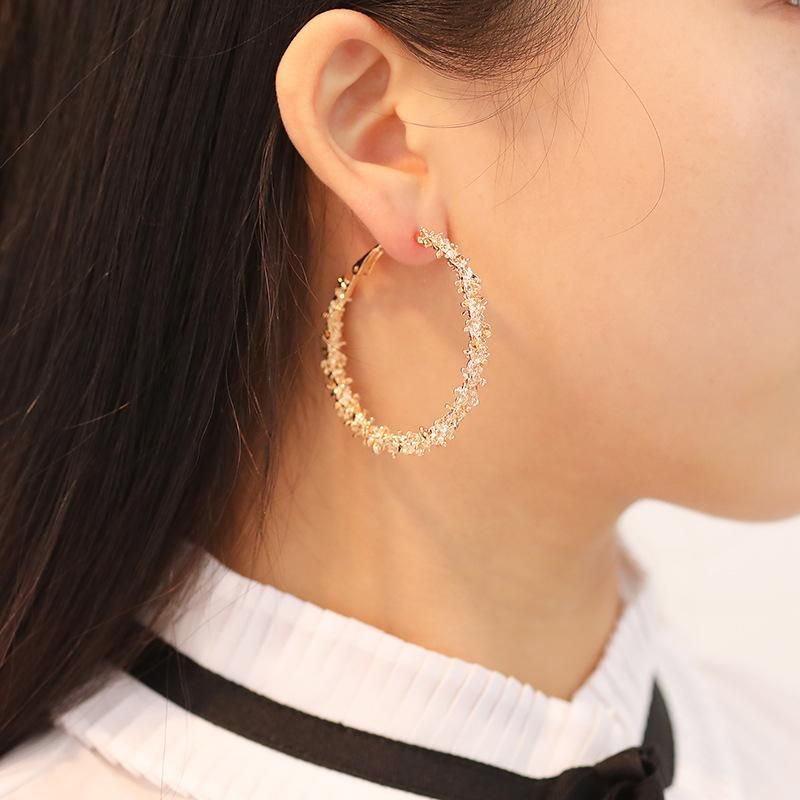 Vente Chaude En Europe Et En Amérique Nouvelle Boucles D'oreilles Simple Et Irrégulière Multi-épine Anneau Rond Boucles D'oreilles Alliage Galvanoplastie Personnalité Sauvage Boucles D'oreilles