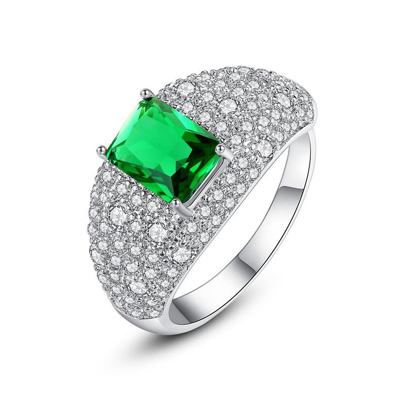 Fashion Pavé Main Stone Green Ring Ladies