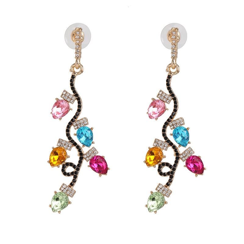 53076 Mode Couleur Diamant Stud Boucles D'oreilles Or-plaqué Feuilles Personnalisé Créative De Superbes Boucles D'oreilles Accessoires Féminins Croix-frontière En Gros