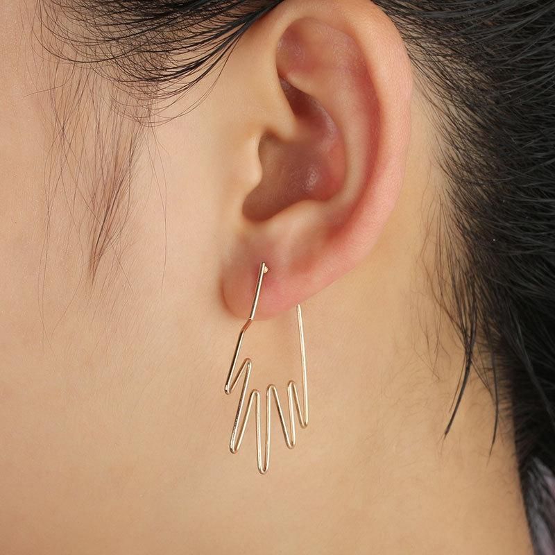 Simple Hollow Open Palm Hand Palm Earrings