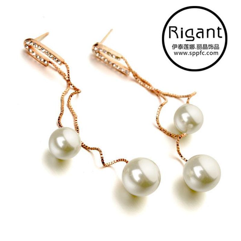 Streamlined Pearl Pendant Stud Earrings With Diamonds