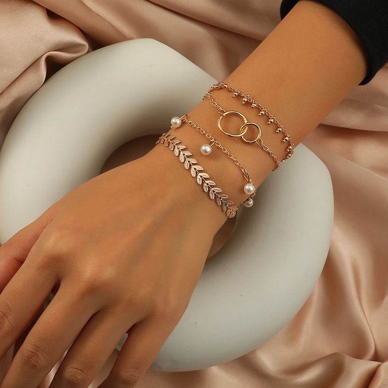 New Alloy Leaf Pearl Double Ring Interlocking  Bracelet Set