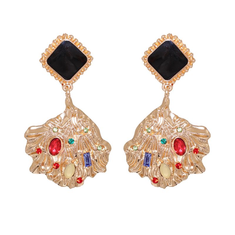 54482 Européen Et Américain New Hot Vente Personnalisé Et Abstrait En Métal Style Abstrait Ornement Oreille Stud Irrégulière Boucles D'oreilles Femelle Tendance