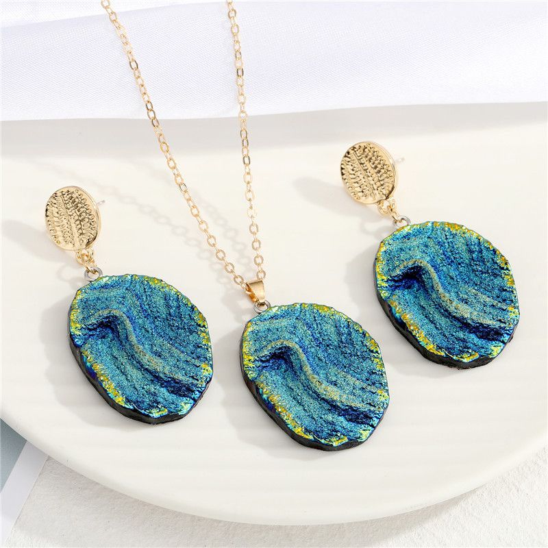 New   Bohemian  Exaggerated Irregular Resin Earrings Or Necklace