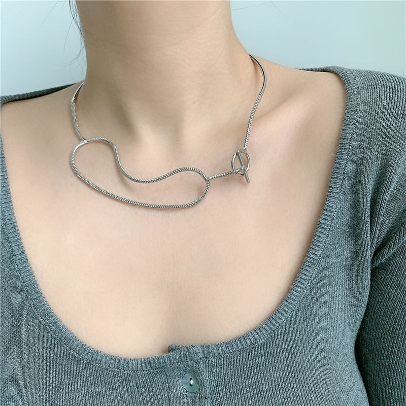 Metal Ot Buckle  Clavicle  Necklace