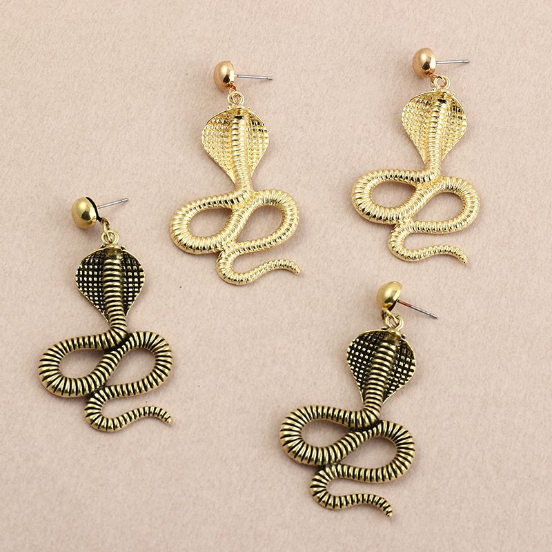 Retro Metal Snake-shaped Animal Earrings