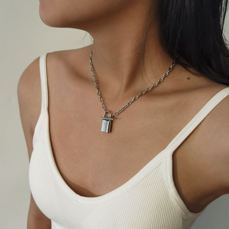 Lock Chain Simple Alloy Necklace