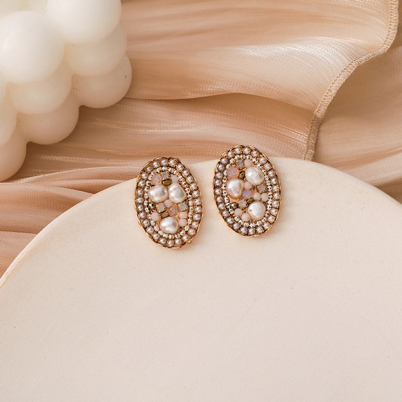 Retro Baroque Oval Pearl Crystal Earrings