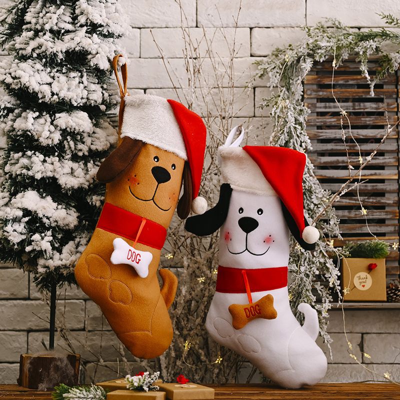 El Perro De La Decoración De La Navidad Calcetines El Bolso Pendiente Del Regalo
