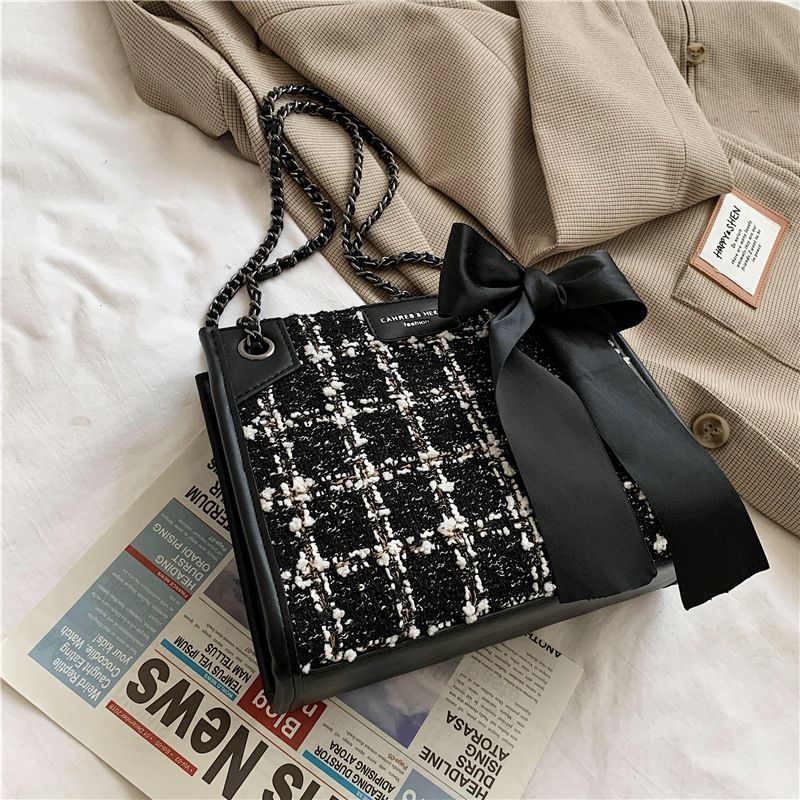 New Trendy Korean  Wild Messenger  Fashion One-shoulder Small Square Bag