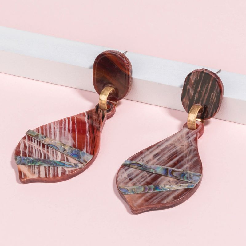 Fashion Simple Leaf Earrings