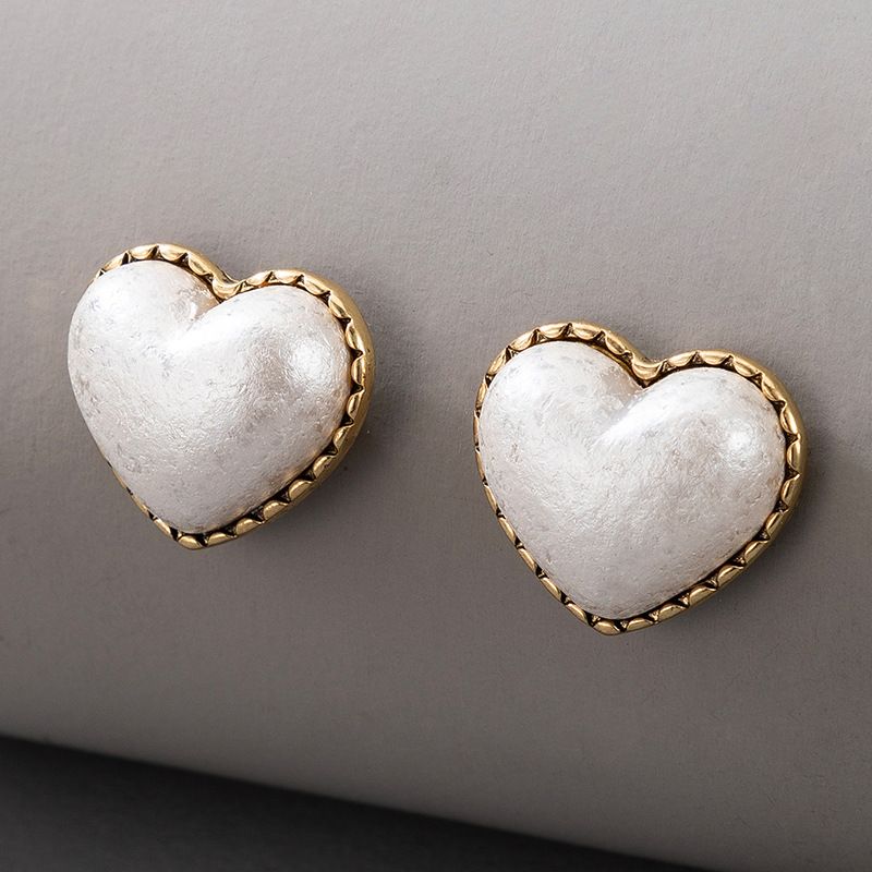 Aretes De Perlas En Forma De Corazón