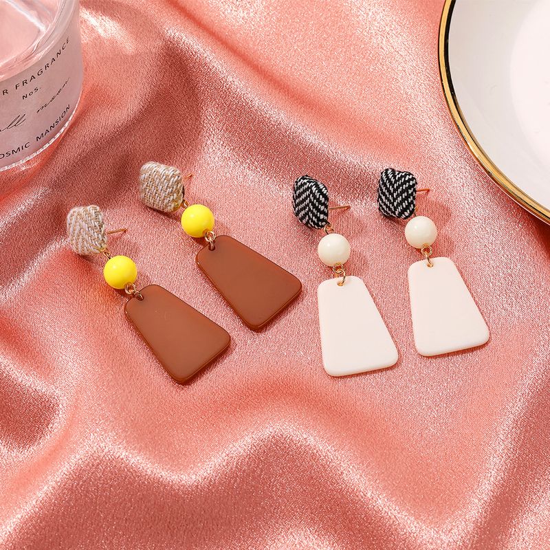 Hit Color Houndstooth Woven Stitching Earrings