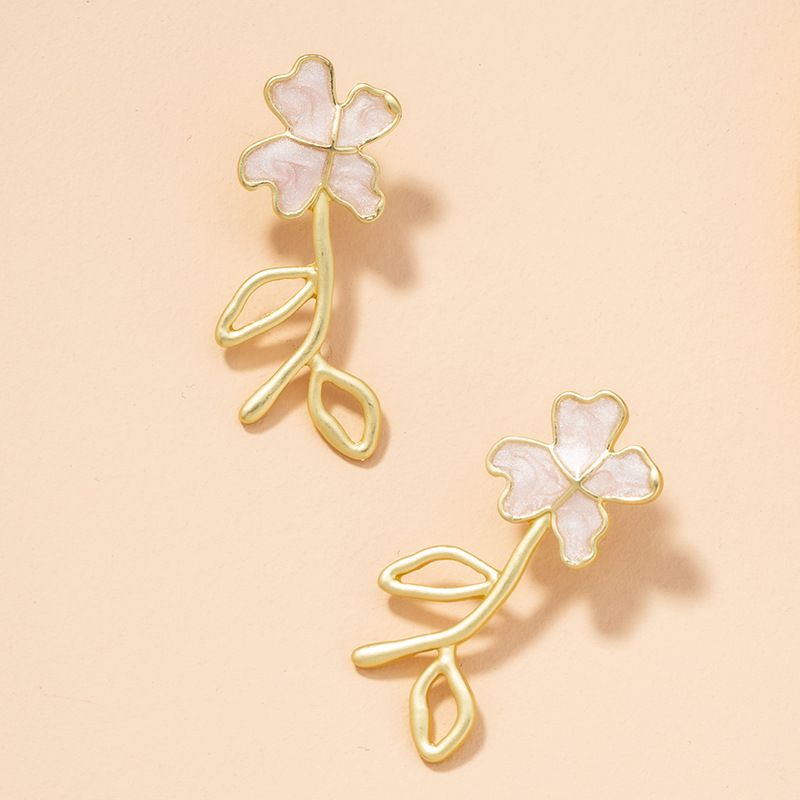 Fashion New Flower Earrings