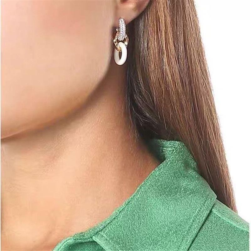 Fashion U-shaped Diamond Earrings
