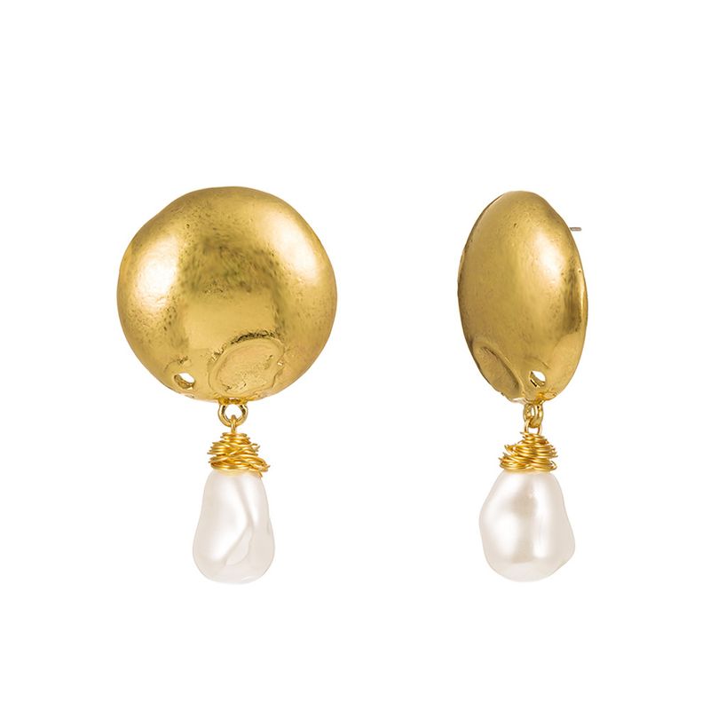 Boucles D&#39;oreilles En Perles De Forme Spéciale Blanches