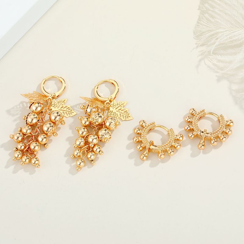 Gold Plating Grape Earrings