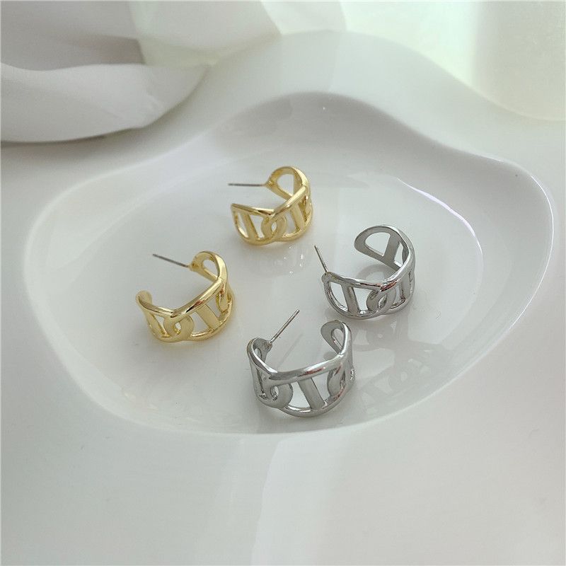 Metal C-shaped Earrings