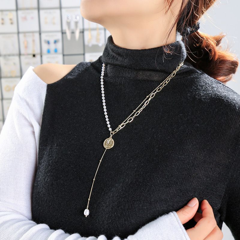 Pearl Metal Stitching Necklace