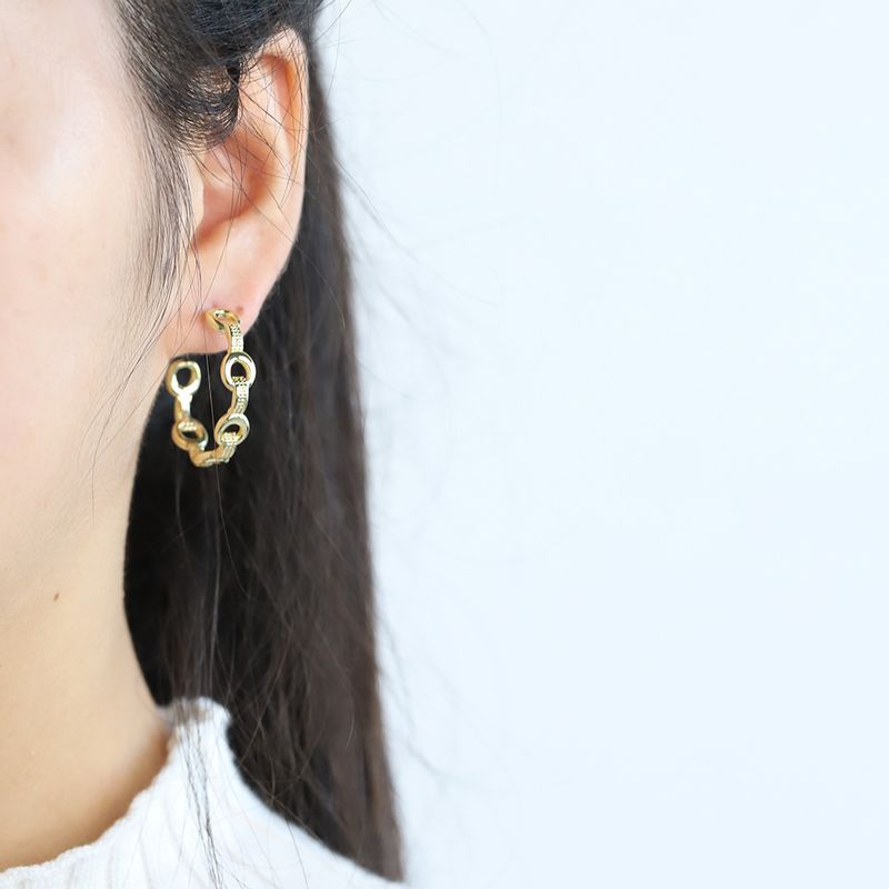 Fashion Brass Gold-plated Hollow Chain Earrings