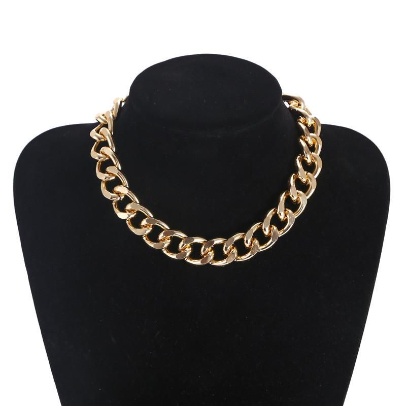 Europe Et En Amérique Croix Frontière Ornement Rétro Exagéré Punk Métal Collier Cou Accessoires Simple Géométrique Chaîne Accessoires En Gros